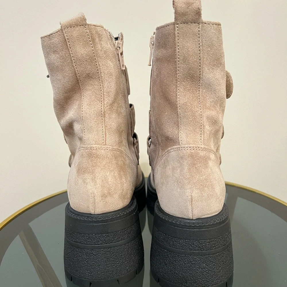 Free People Beige Latte Suede Emmett Lace Up Velcro Strap Up Boots Size 6 - Picture 6 of 10